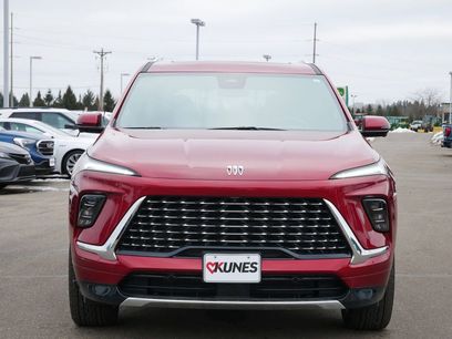 Used 2025 Buick Enclave Avenir w/ Trailering Package, 5000 lbs.