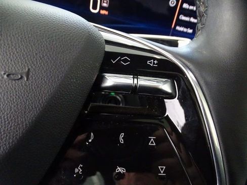 Certified 2024 Cadillac Lyriq Sport image 8