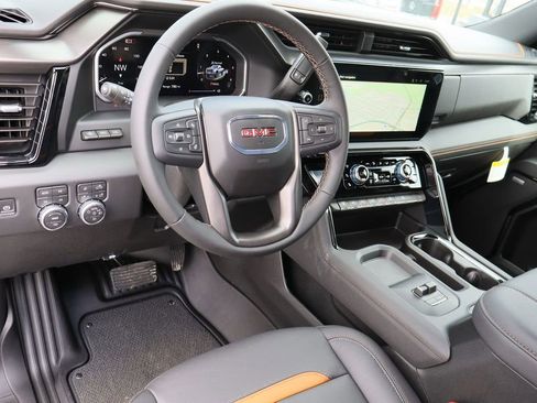 New 2026 GMC Sierra 2500 AT4 w/ AT4 Premium Plus Package image 7