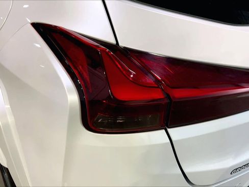 Certified 2024 Lexus UX 250h Premium image 28