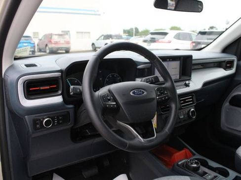 Used 2024 Ford Maverick XLT w/ XLT Luxury Package FWD image 2