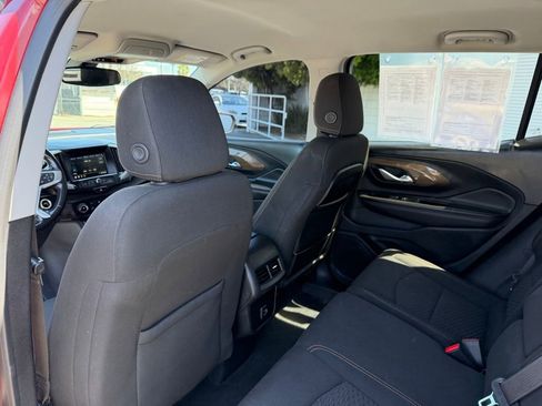 Used 2019 GMC Terrain SLE FWD image 16