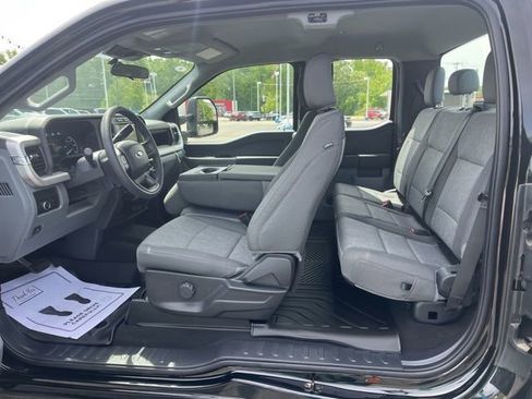 Used 2024 Ford F250 XL w/ STX Appearance Package AWD/4WD image 22