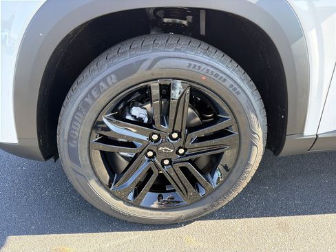 New 2026 Chevrolet Trax ACTIV w/ Driver Confidence Package image 11