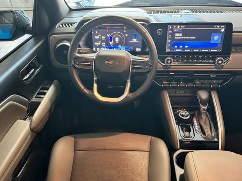 Used 2023 Chevrolet Colorado ZR2 w/ ZR2 Convenience Package III AWD/4WD image 13
