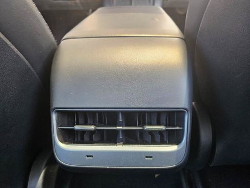 Used 2023 Tesla Model 3 Standard Range RWD image 62
