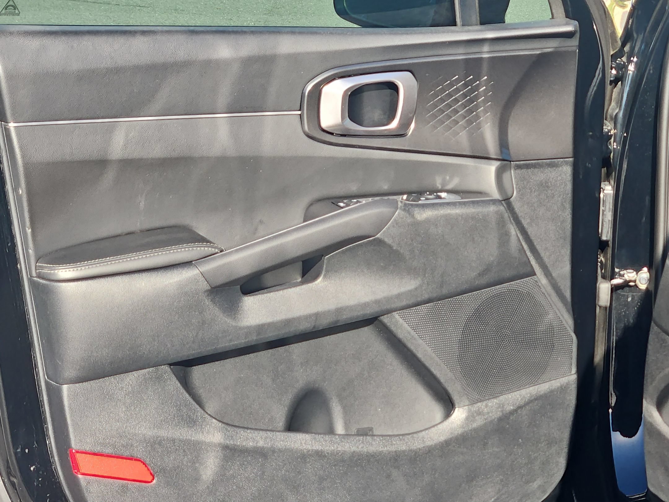 Used 2025 Kia Sorento S w/ Panoramic Sunroof Package FWD image 20