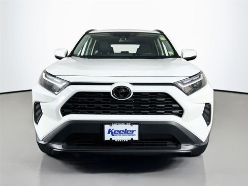 Used 2024 Toyota RAV4 XLE w/ Convenience Package AWD/4WD image 9