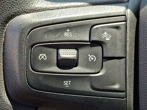 Used 2022 Chevrolet Silverado 1500 Custom Trail Boss AWD/4WD image 20