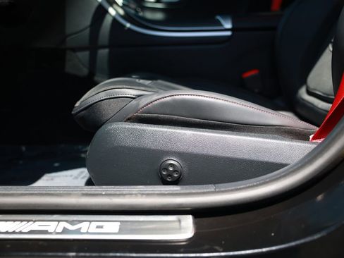 Used 2025 Mercedes-Benz C 43 AMG 4MATIC Sedan image 22