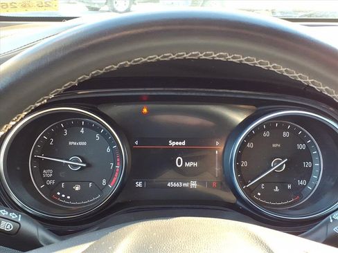 Used 2023 Buick Encore GX Select w/ Sport Touring Package image 26