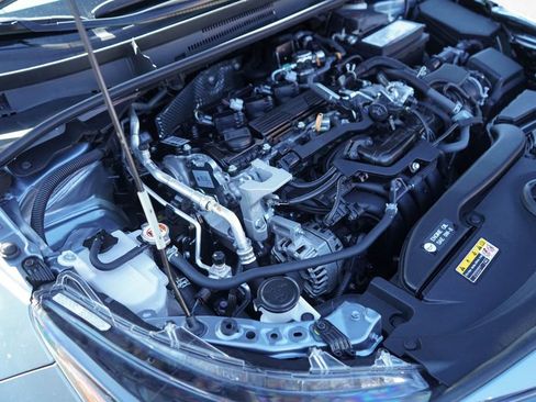 Used 2025 Toyota Corolla LE image 32