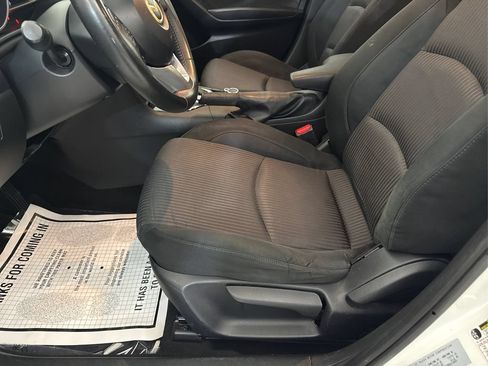Used 2015 MAZDA MAZDA3 i Touring FWD image 28