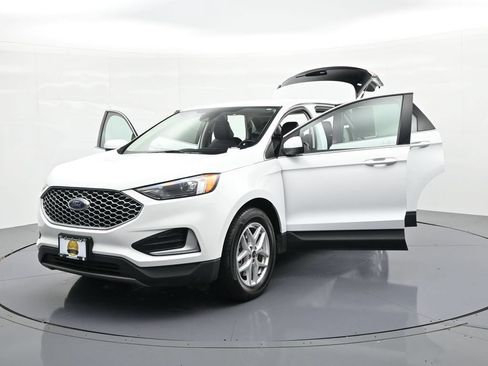 Used 2024 Ford Edge SEL AWD/4WD image 25