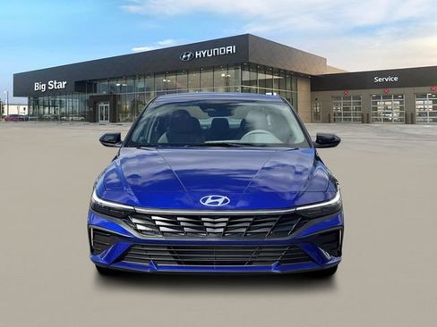 Used 2026 Hyundai Elantra Sport FWD image 12