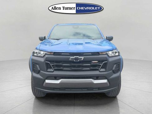 New 2026 Chevrolet Colorado Trail Boss AWD/4WD image 2