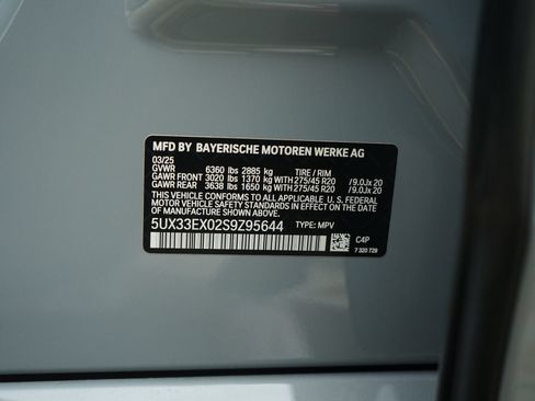 Used 2025 BMW X6 xDrive40i w/ Climate Comfort Package AWD/4WD image 35