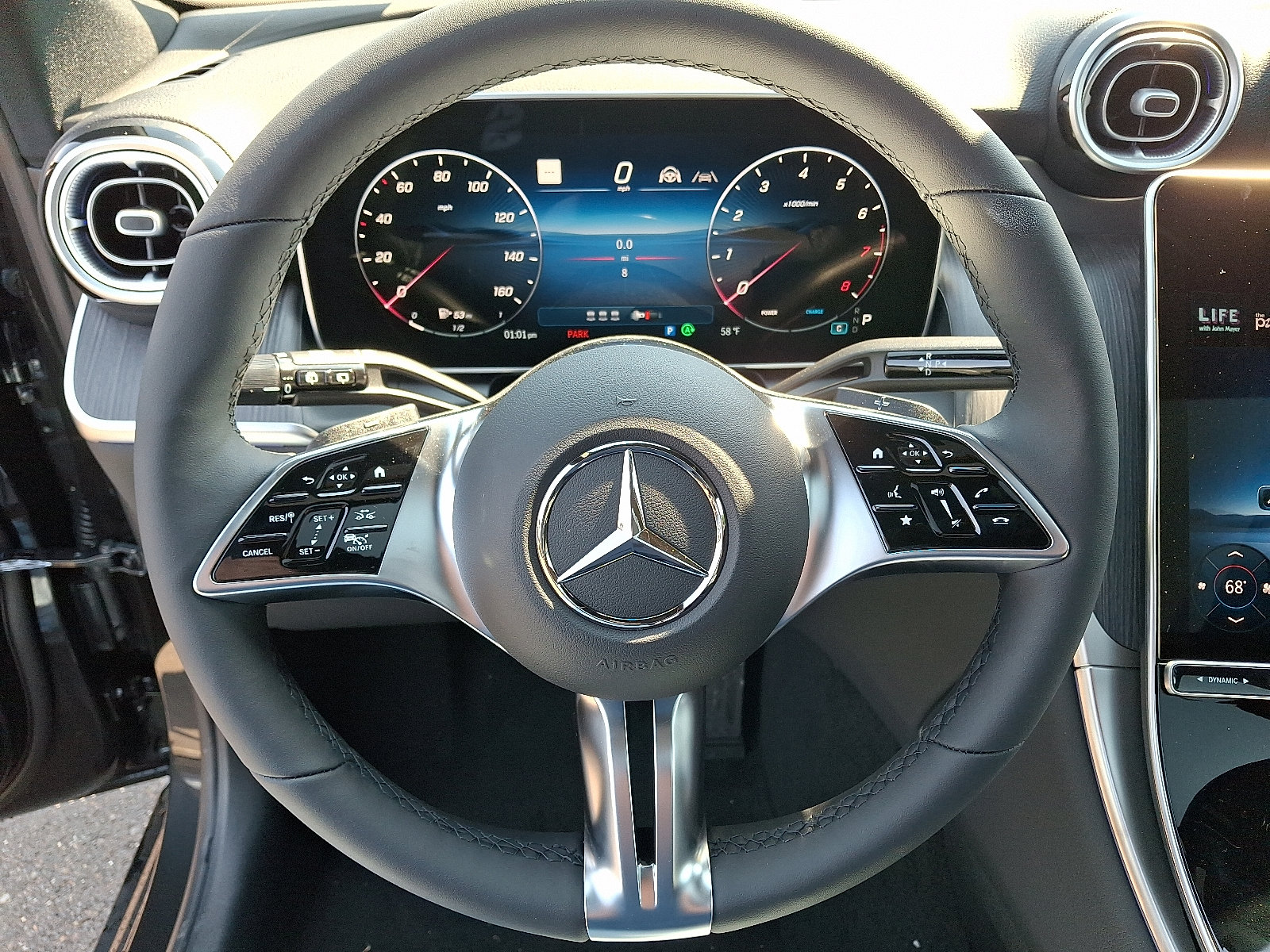 New 2026 Mercedes-Benz GLC 300 4MATIC image 17