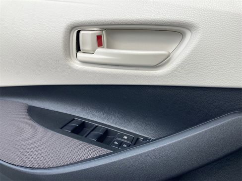 New 2026 Toyota Corolla LE image 12