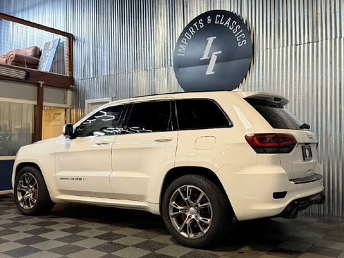 Used 2014 Jeep Grand Cherokee SRT8 w/ Luxury Group II image 4