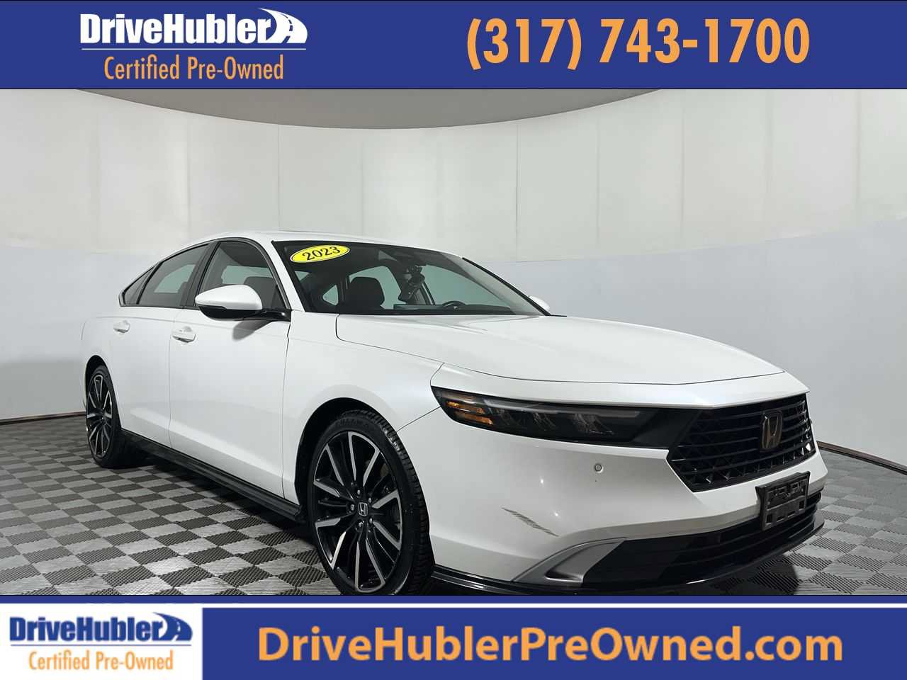 Used 2023 Honda Accord Touring image 1