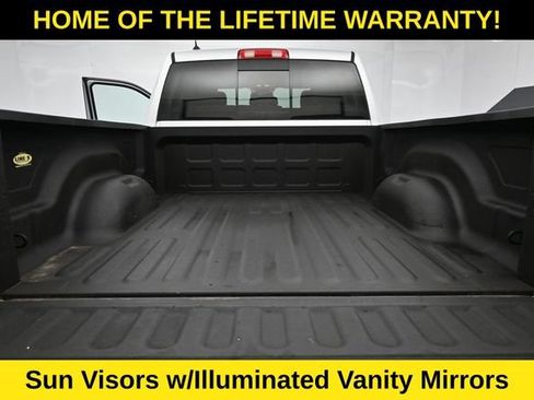 Used 2015 RAM 1500 Big Horn AWD/4WD image 44