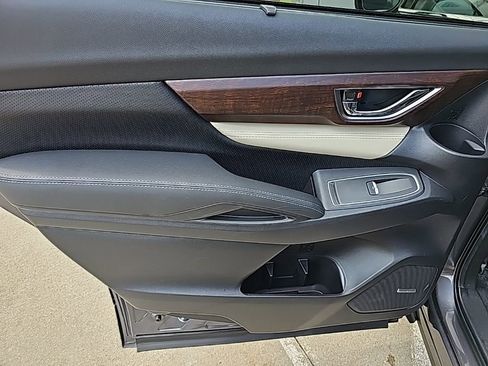 Used 2022 Subaru Ascent Touring image 22