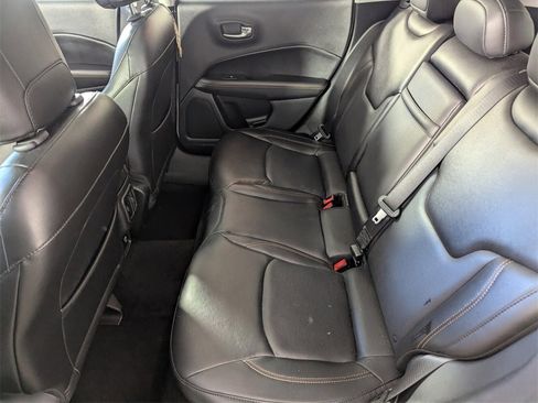 Certified 2018 Jeep Compass Limited w/ Navigation Group image 15