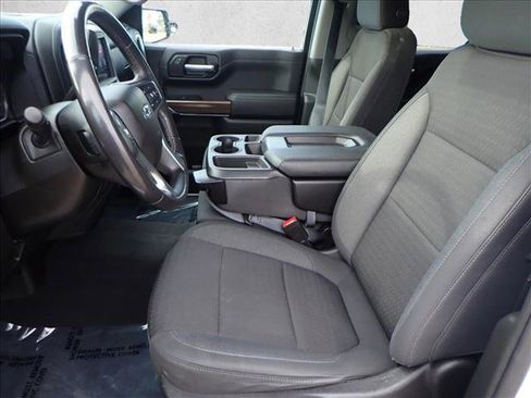 Used 2021 Chevrolet Silverado 1500 RST image 10