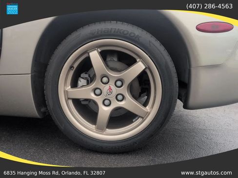 Used 2000 Chevrolet Corvette Convertible w/ Memory Pkg RWD image 23