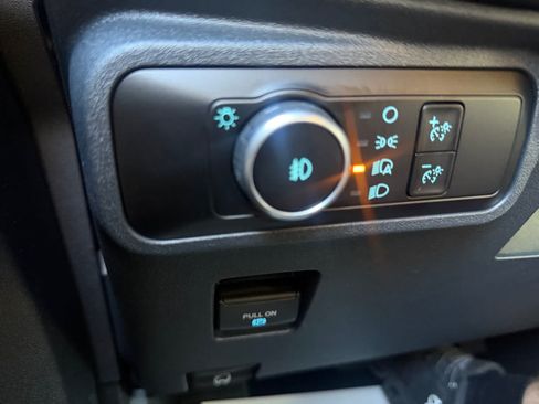 Used 2023 Ford Bronco Outer Banks AWD/4WD image 39