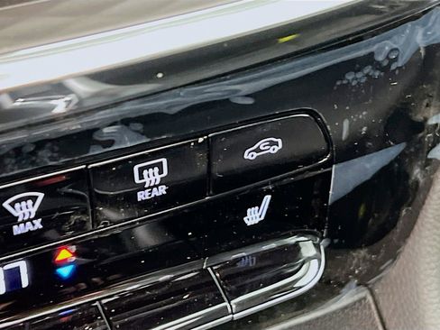 New 2025 Buick Encore GX Avenir w/ Avenir Technology Package image 18