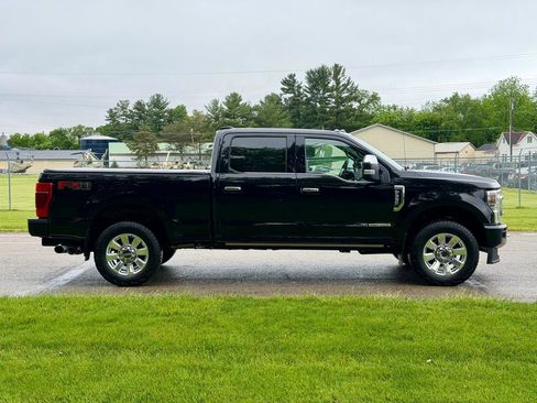 Used 2022 Ford F250 Platinum AWD/4WD image 7