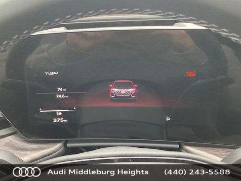 Used 2025 Audi Q5 Premium w/ Convenience Package image 35