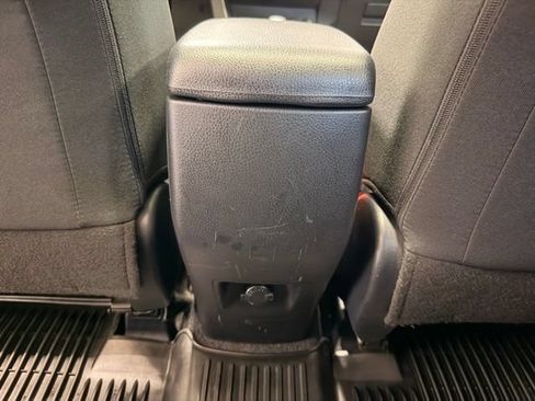 Used 2017 Toyota RAV4 XLE AWD/4WD image 21