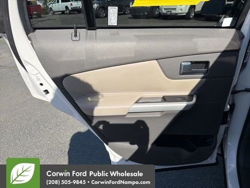 Used 2013 Ford Edge SEL FWD image 28