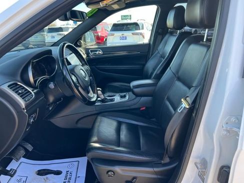 Used 2021 Jeep Grand Cherokee Limited w/ Trailer Tow Group IV AWD/4WD image 11