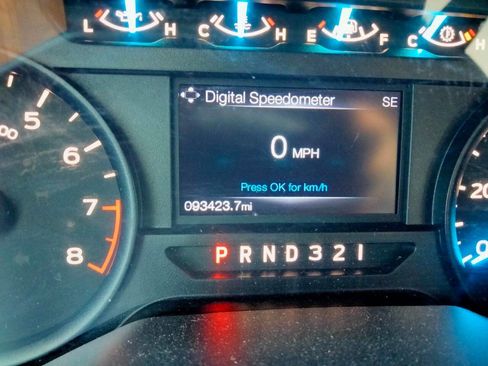 Used 2016 Ford F150 XL w/ Equipment Group 101A Mid image 12