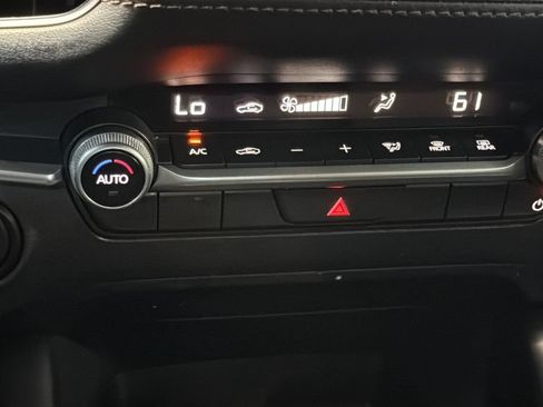 Used 2025 MAZDA MAZDA3 s Sport FWD image 30