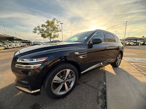 Used 2023 Genesis GV80 2.5T w/ Prestige 20" Package AWD/4WD image 2