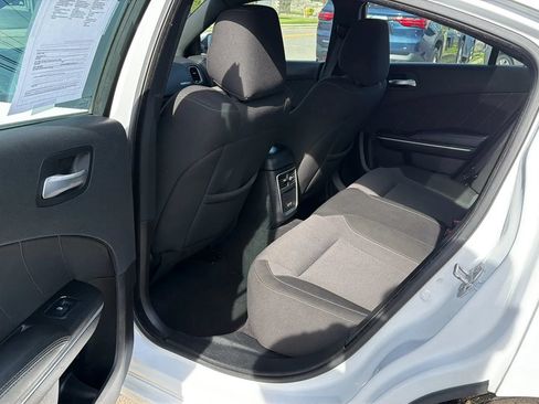 Used 2022 Dodge Charger SXT RWD image 26