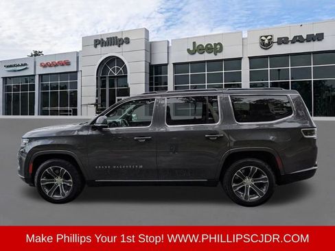 Certified 2022 Jeep Grand Wagoneer Series I w/ HD Trailer Tow Package AWD/4WD image 6