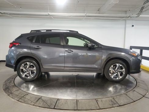 Used 2024 Subaru Crosstrek 2.0i Premium AWD/4WD image 9