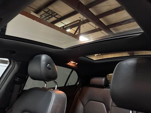Used 2016 Mercedes-Benz GLA 250 image 22
