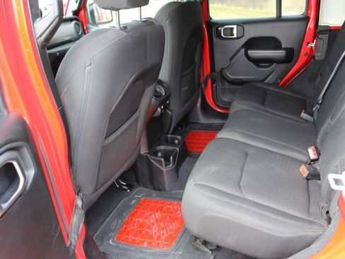 Used 2019 Jeep Wrangler Unlimited Sport S image 14