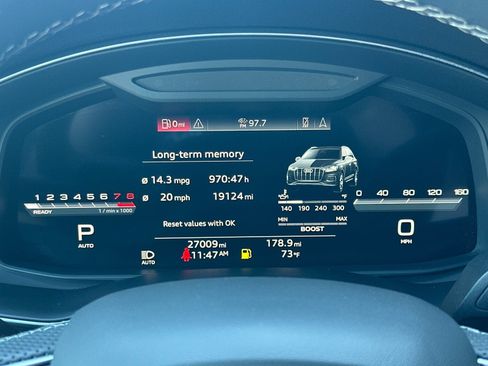 Used 2023 Audi SQ7 Prestige w/ Prestige Package AWD/4WD image 24