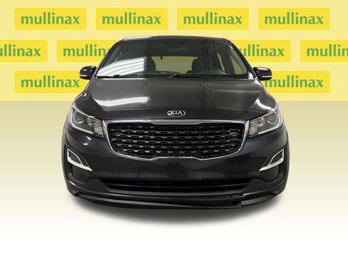Used 2021 Kia Sedona LX image 6
