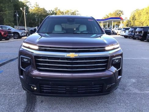 New 2026 Chevrolet Traverse High Country w/ LPO, Floor Liner Package image 8