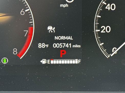 Certified 2026 Honda HR-V Sport image 29