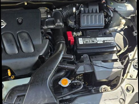 Used 2009 Nissan Versa 1.8 S w/ PWR Pkg image 15